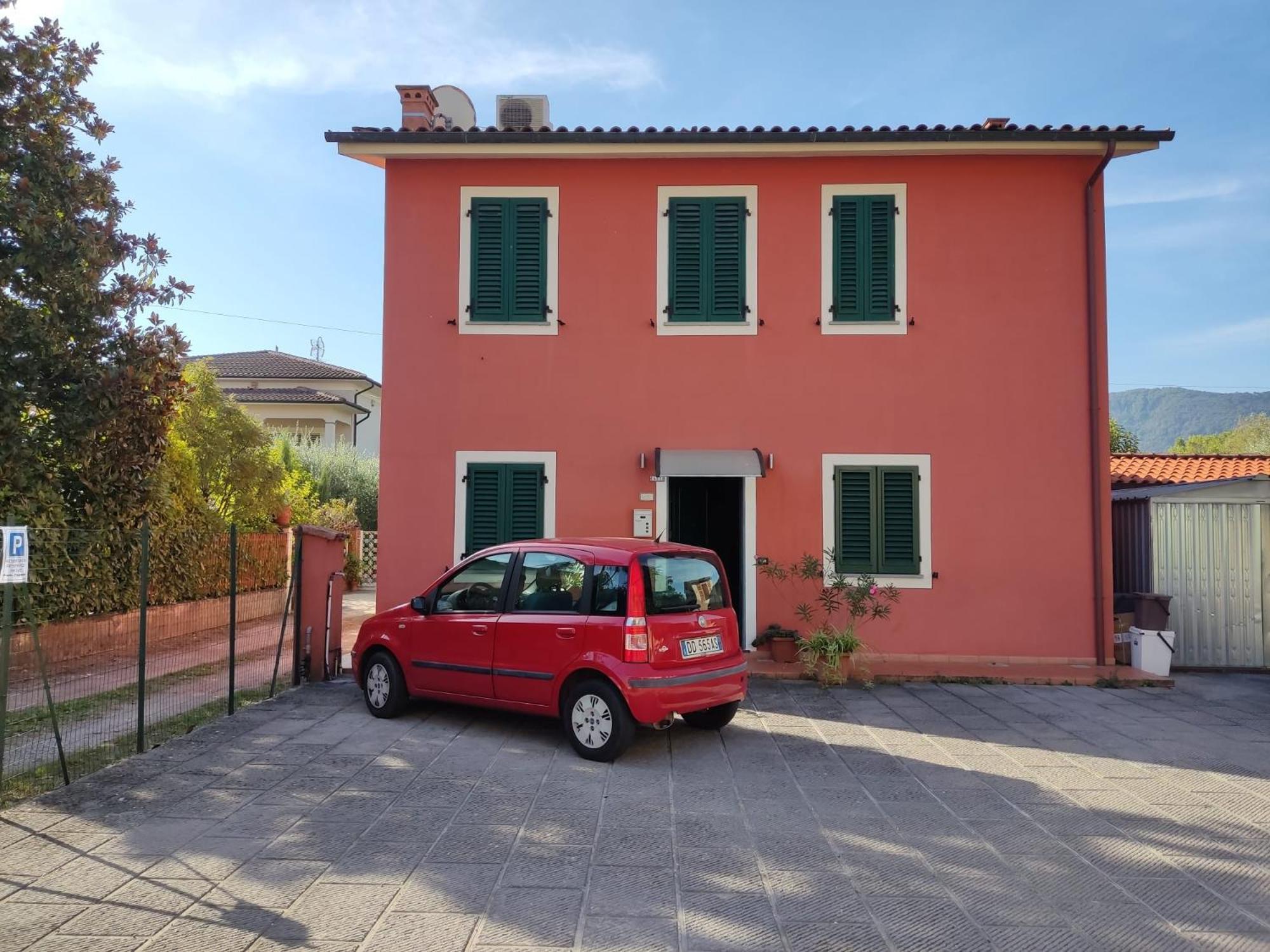 הוילה לוקה La Casa Delle Buone Letture מראה חיצוני תמונה